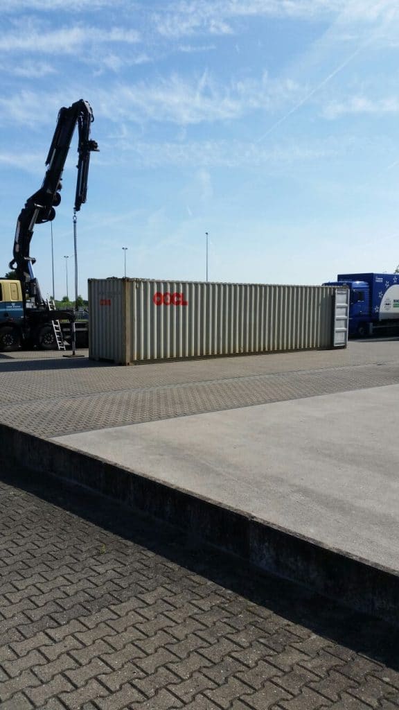 Oostland Grote container verhuizen geen probleem