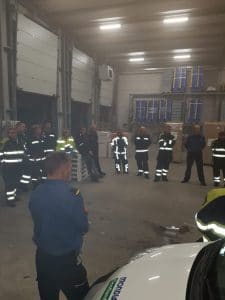 Oefening Brandweer in pand Mondial Oostland Logstics te Kolham