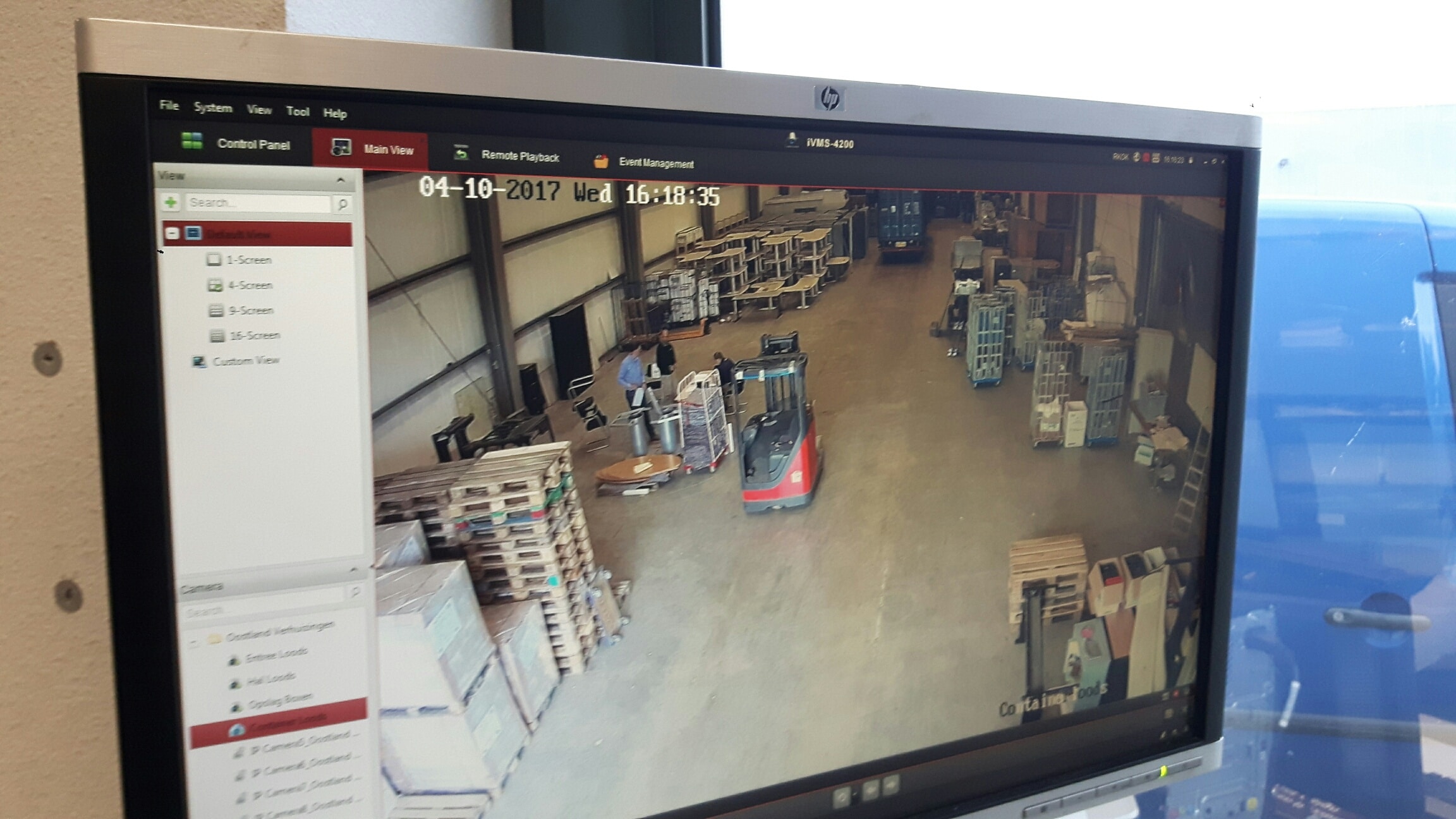 Camerabeveiligingssysteem-in-opslagfaciliteiten-Mondial-Oostland-1