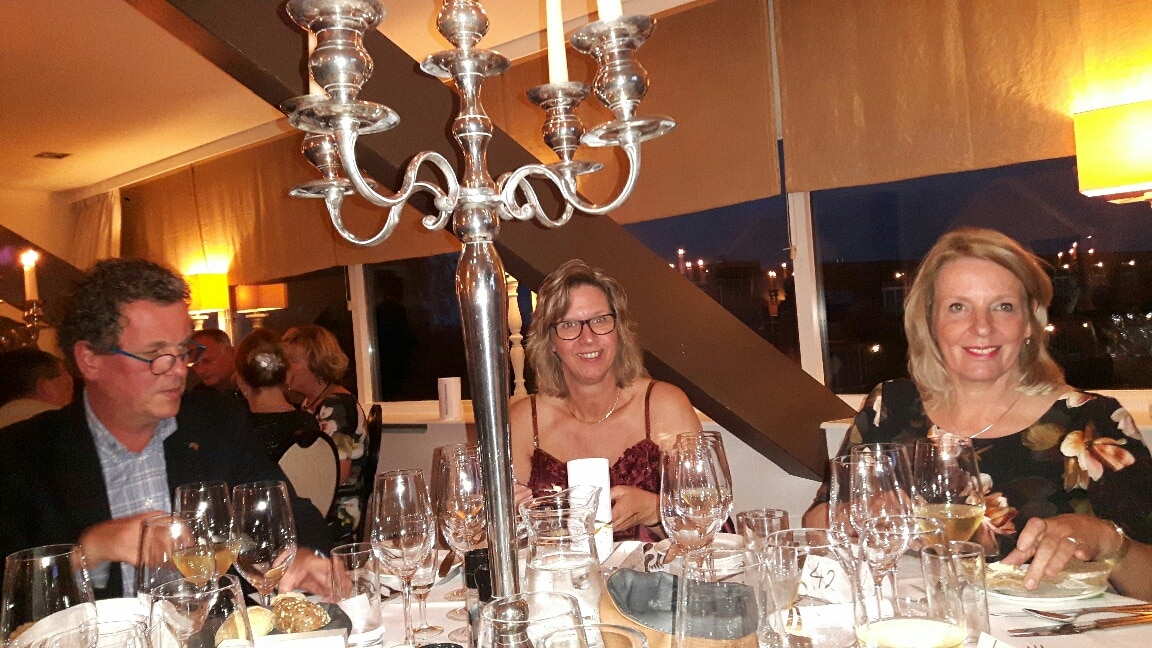 Pronkavond-diner-en-veiling-voor-het-goede-doel-1