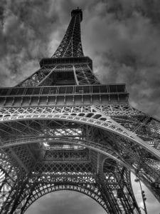 eiffel-tower-522344_960_720-225x300