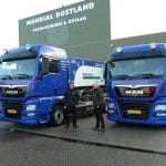 Nieuwe MAN Euro 6 voertuigen met zuinige motoren voor Mondial Oostland Verhuizingen Duurzaam en milieuvriendelijk verhuizen begint bij Mondial Oostland Verhuizingen uit Kolham (Groningen)